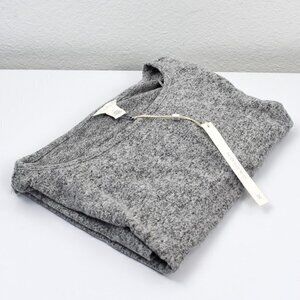 CASLON Super Soft Long Bell Sleeve Blouse New with‎ tag Size Large Color Grey
